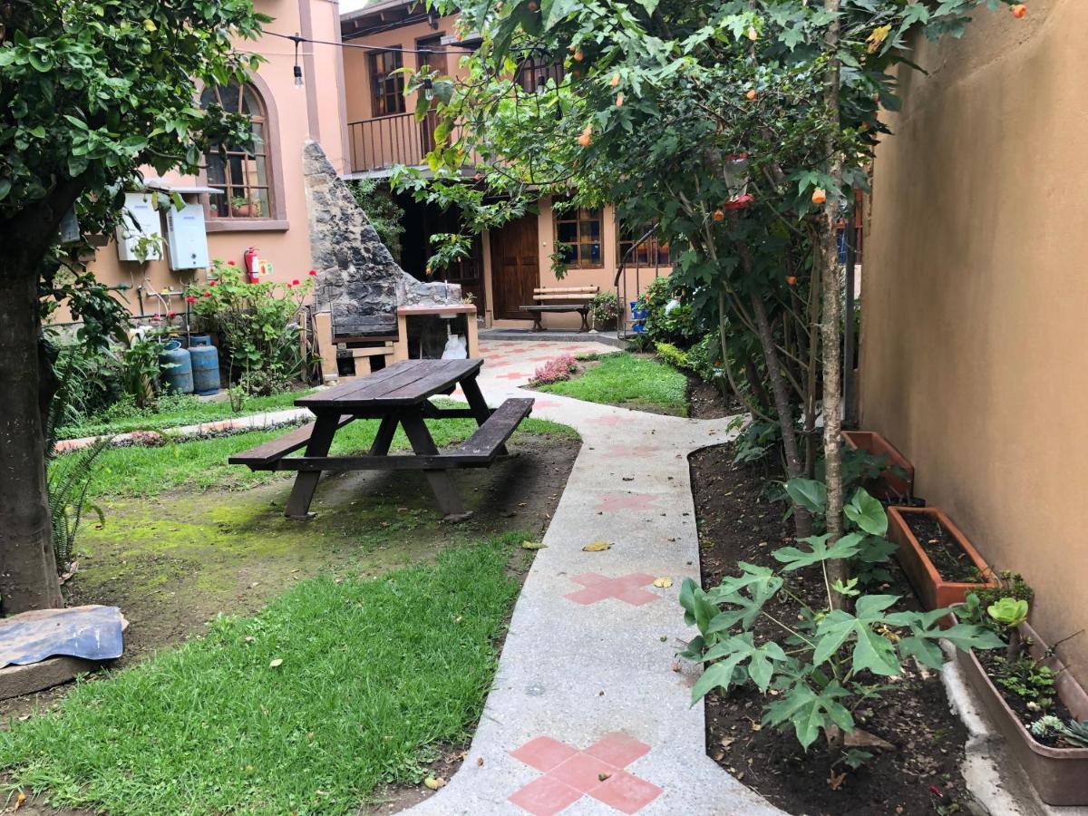 Hostal Alcala Quito Exterior foto